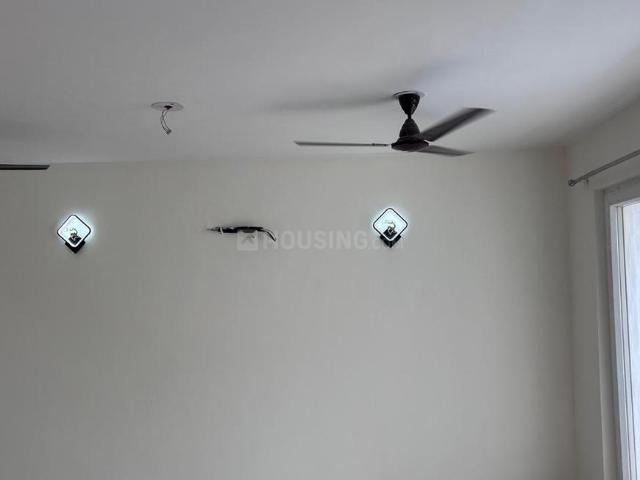 2 BHK Apartment in Sector 134 for rent Noida. The reference number is 17076579