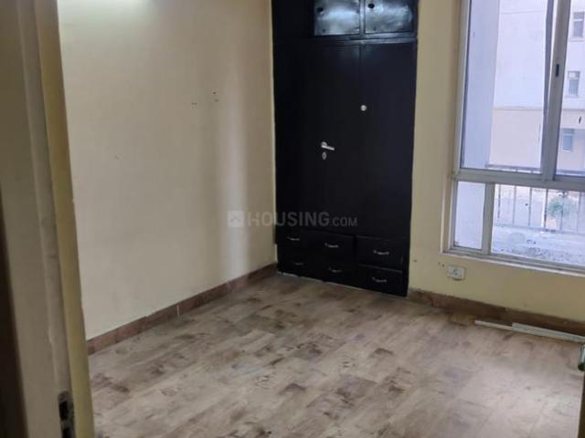 2 BHK Apartment in Sector 134 for rent Noida. The reference number is 17845741