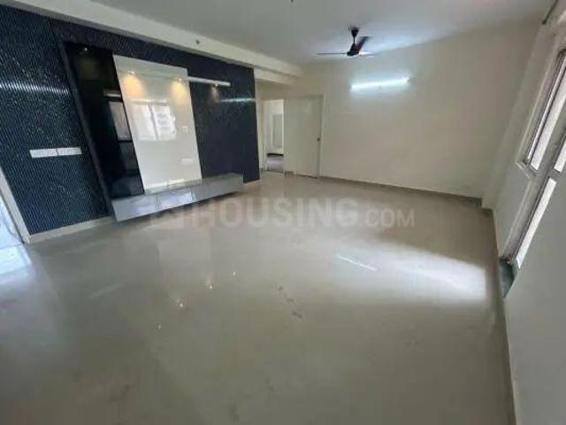 2 BHK Apartment in Sector 134 for rent Noida. The reference number is 19768725
