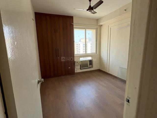 2 BHK Apartment in Sector 134 for rent Noida. The reference number is 19975559