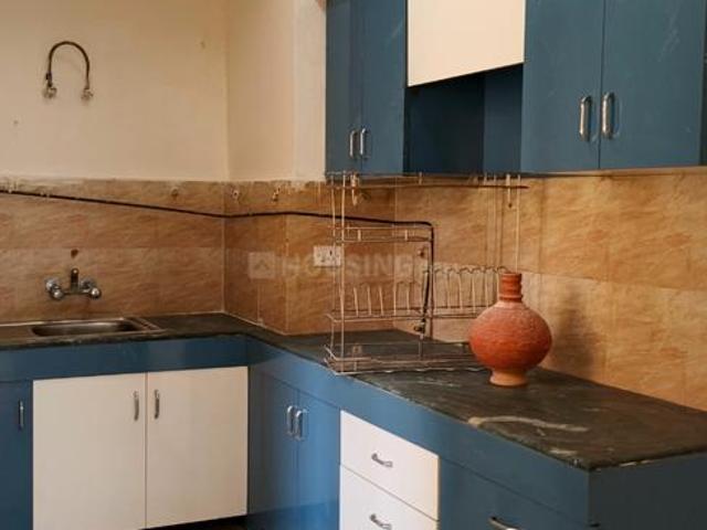 2 BHK Apartment in Sector 134 for rent Noida. The reference number is 20379887