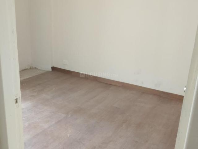 2 BHK Apartment in Sector 134 for rent Noida. The reference number is 20382399
