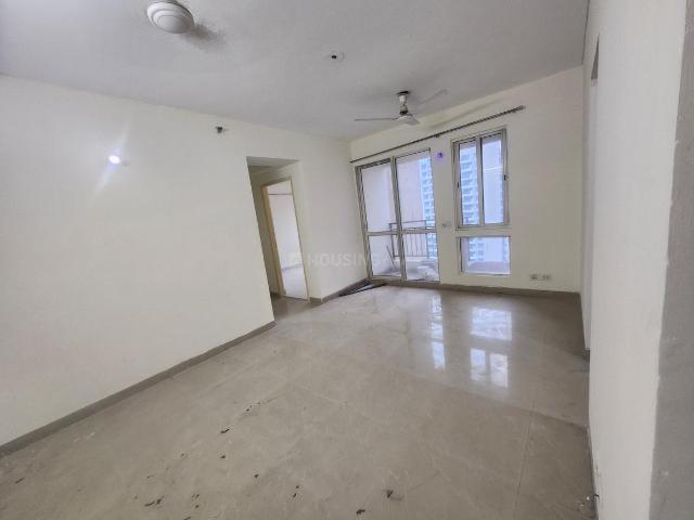 2 BHK Apartment in Sector 134 for rent Noida. The reference number is 20410389