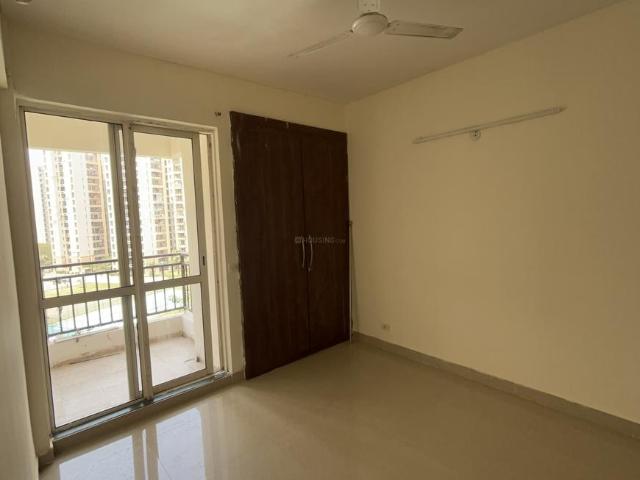 2 BHK Apartment in Sector 134 for rent Noida. The reference number is 20419665