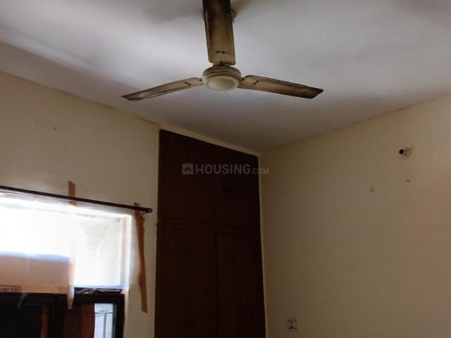 2 BHK Apartment in Sector 13 Dwarka for rent New Delhi. The reference number is 20003286