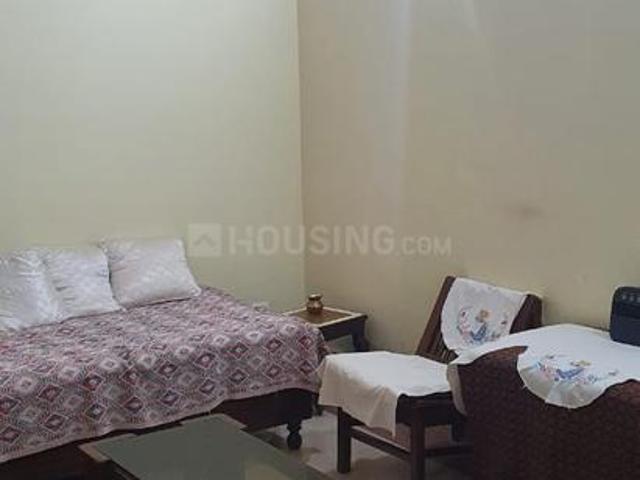 2 BHK Apartment in Sector 13 Rohini for resale New Delhi. The reference number is 7654281