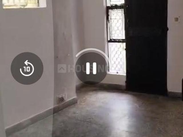 2 BHK Apartment in Sector 13 Rohini for resale New Delhi. The reference number is 15069877