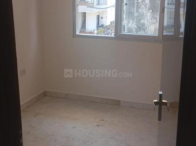 2 BHK Apartment in Sector 13 Rohini for resale New Delhi. The reference number is 20524596