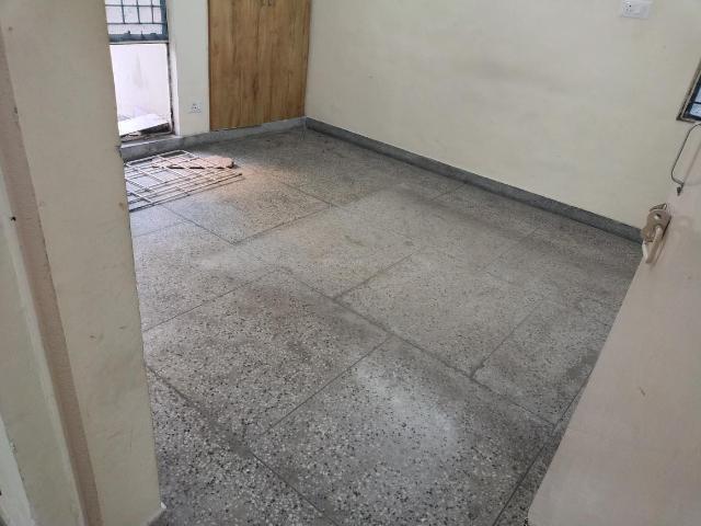 2 BHK Apartment in Sector 1 Dwarka for resale New Delhi. The reference number is 16838461