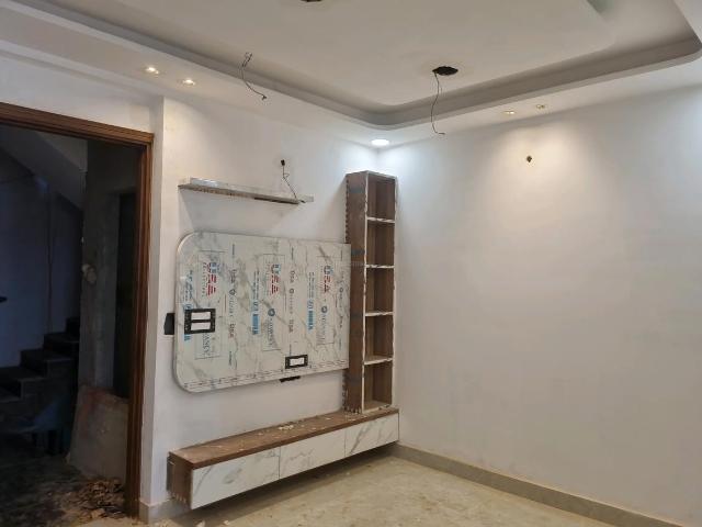 2 BHK Apartment in Sector 1 Dwarka for resale New Delhi. The reference number is 20206840