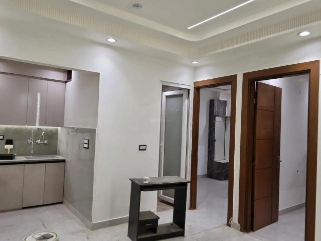 2 BHK Apartment in Sector 1 Dwarka for resale New Delhi. The reference number is 20759956