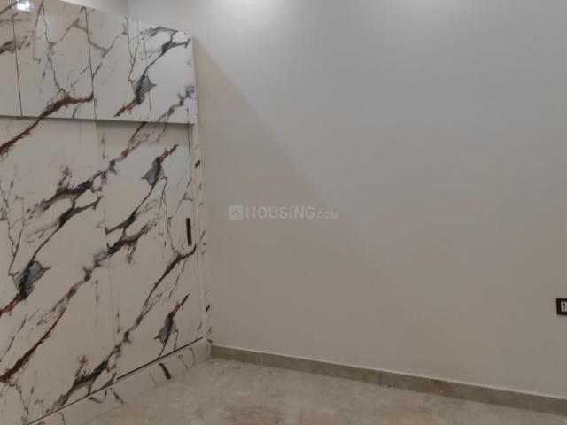 2 BHK Apartment in Sector 24 Rohini for resale New Delhi. The reference number is 19422747