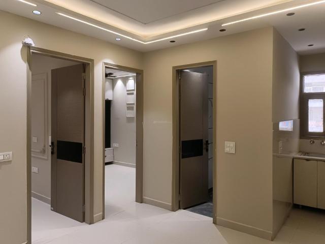 2 BHK Apartment in Sector 24 Rohini for resale New Delhi. The reference number is 19877776