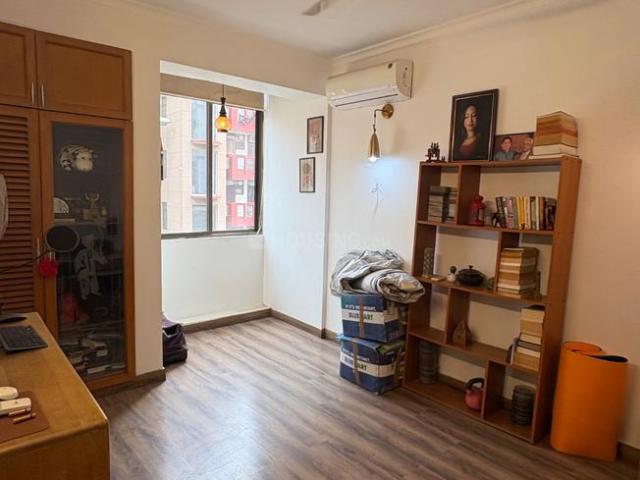 2 BHK Apartment in Sector 22 Dwarka for rent New Delhi. The reference number is 20743734