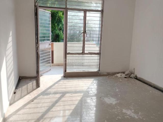2 BHK Apartment in Sector 22 Dwarka for resale Dwarka. The reference number is 17701087