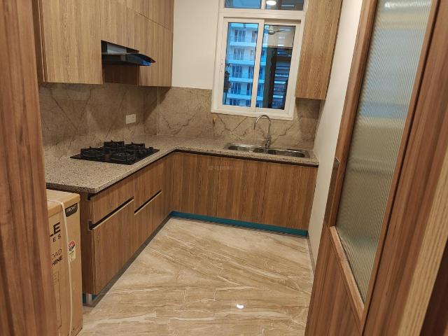 2 BHK Apartment in Sector 22 for rent Gurgaon. The reference number is 18865455