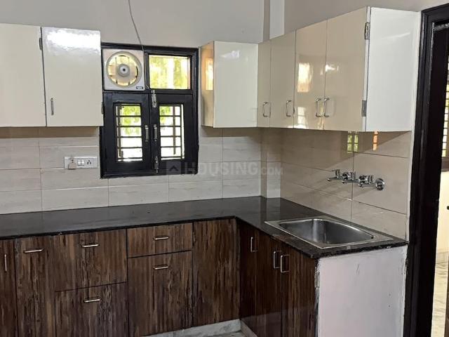 2 BHK Apartment in Sector 23 Dwarka for rent New Delhi. The reference number is 17396607