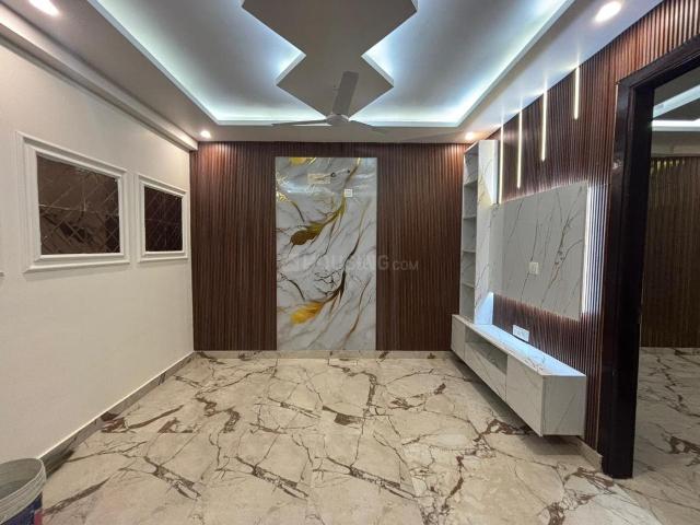 2 BHK Apartment in Sector 23 Dwarka for resale New Delhi. The reference number is 20077660