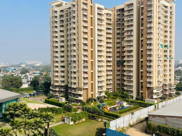 2 BHK Apartment in Sector 2 for rent Sohna. The reference number is 18516297
