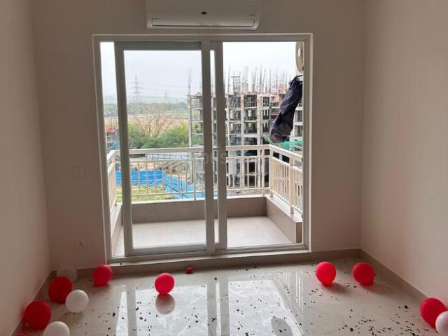 2 BHK Apartment in Sector 2 for resale Sohna. The reference number is 20029427