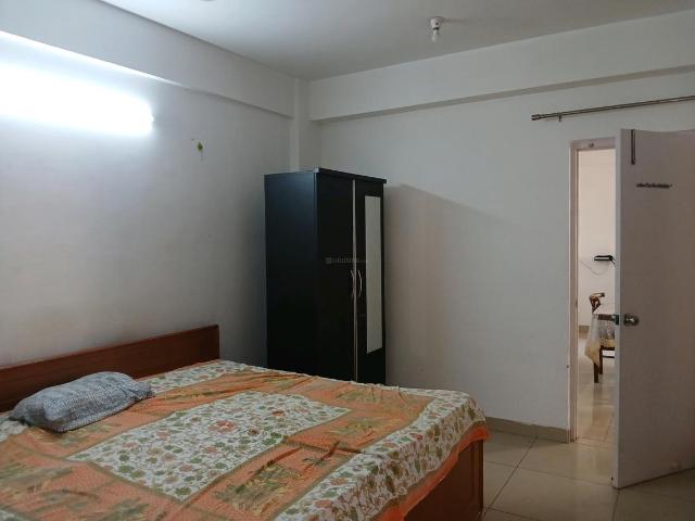 2 BHK Apartment in Sector 36 for rent Gurgaon. The reference number is 19773769
