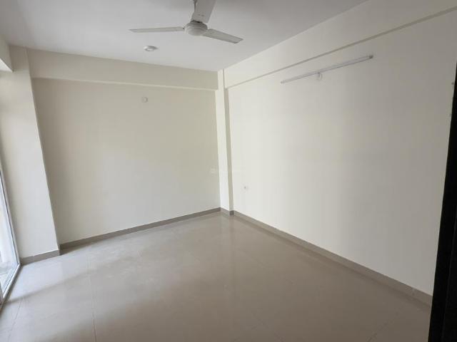 2 BHK Apartment in Sector 36 for rent Gurgaon. The reference number is 20338859