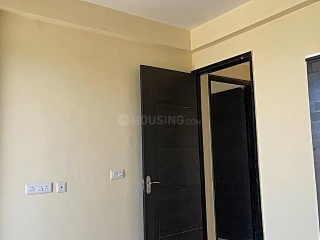 2 BHK Apartment in Sector 36 for resale Sohna. The reference number is 19800903