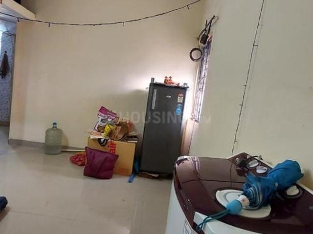2 BHK Apartment in Sector 37 for rent Noida. The reference number is 20535810