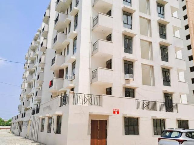 2 BHK Apartment in Sector 37C for resale Gurgaon. The reference number is 20974966