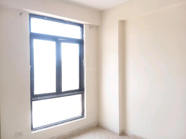 2 BHK Apartment in Sector 37C for resale Gurgaon. The reference number is 20238099