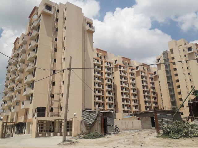2 BHK Apartment in Sector 37C for resale Gurgaon. The reference number is 20365430