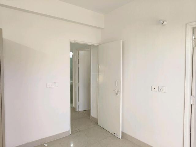 2 BHK Apartment in Sector 37D for rent Gurgaon. The reference number is 19111594