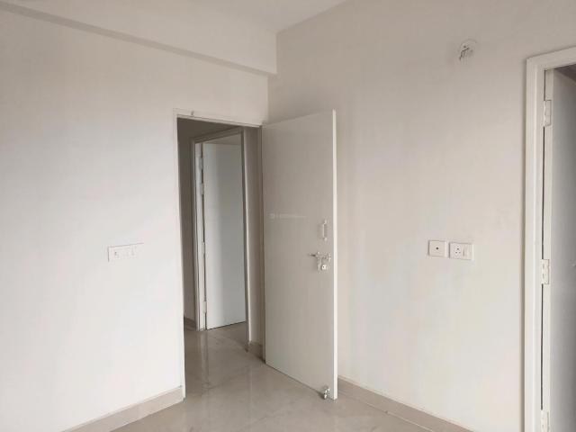 2 BHK Apartment in Sector 37D for rent Gurgaon. The reference number is 19755419