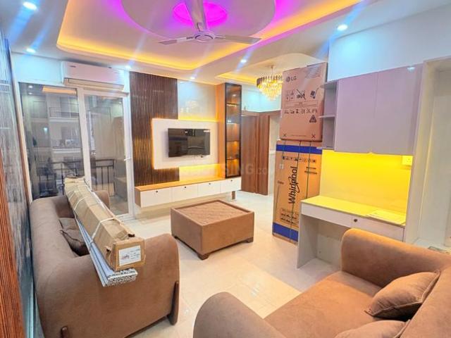 2 BHK Apartment in Sector 37D for rent Gurgaon. The reference number is 19775191