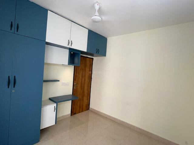 2 BHK Apartment in Sector 37D for rent Gurgaon. The reference number is 20720597