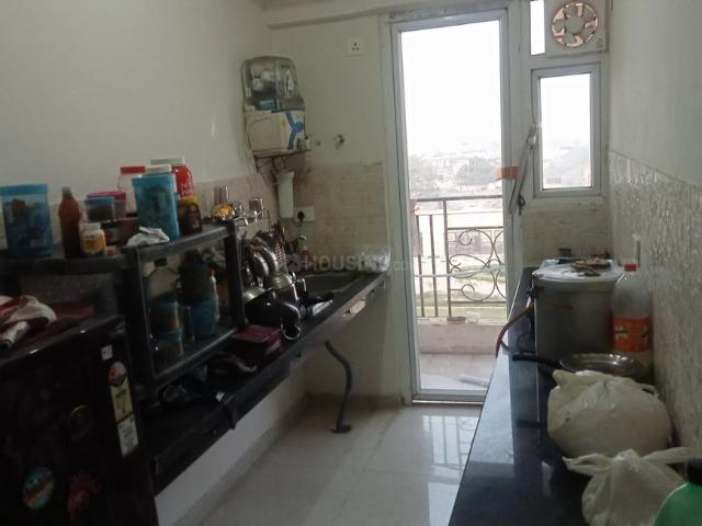 2 BHK Apartment in Sector 37D for resale Gurgaon. The reference number is 18893497