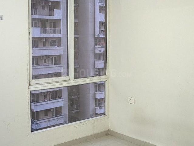 2 BHK Apartment in Sector 37D for resale Gurgaon. The reference number is 19503335