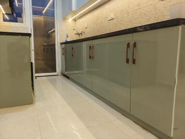 2 BHK Apartment in Sector 37D for resale Gurgaon. The reference number is 19150045