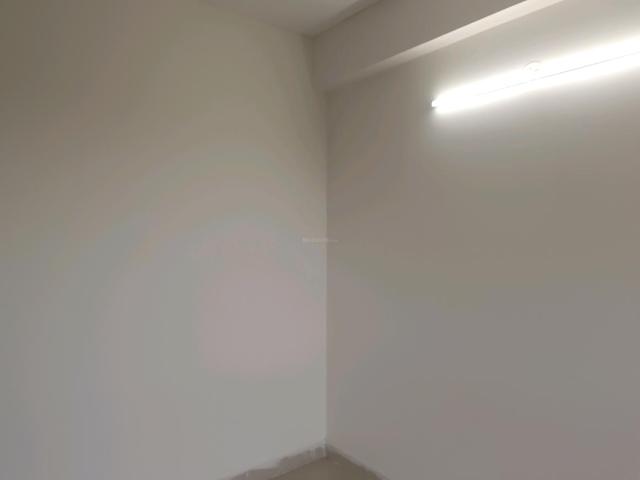 2 BHK Apartment in Sector 37D for resale Gurgaon. The reference number is 19325941