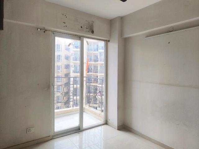 2 BHK Apartment in Sector 37D for resale Gurgaon. The reference number is 20658426