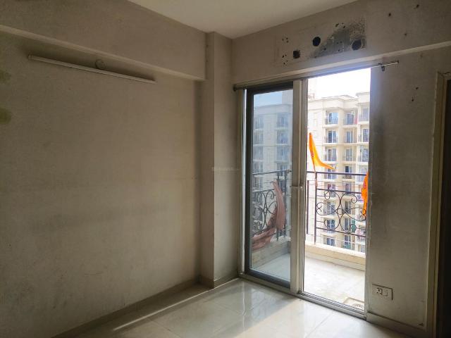 2 BHK Apartment in Sector 37D for resale Gurgaon. The reference number is 20658334