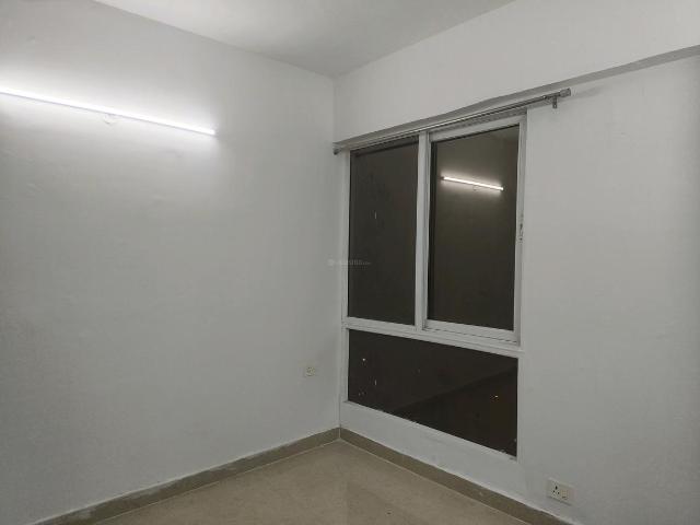 2 BHK Apartment in Sector 37D for resale Gurgaon. The reference number is 20213358