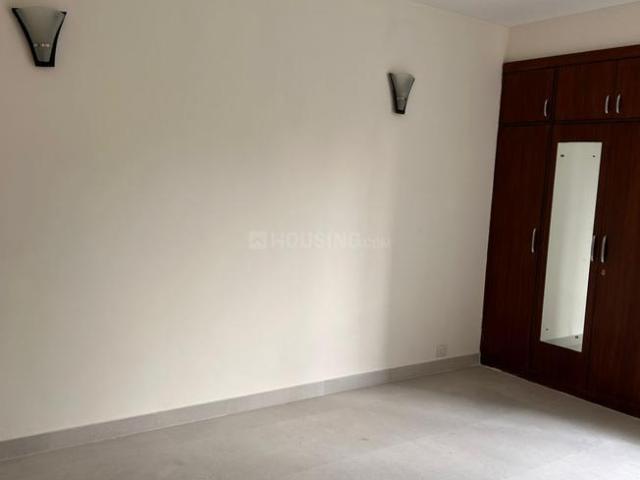 2 BHK Apartment in Sector 33 for rent Gurgaon. The reference number is 16107755