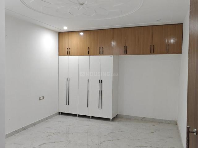 2 BHK Apartment in Sector 33 for rent Gurgaon. The reference number is 19979031