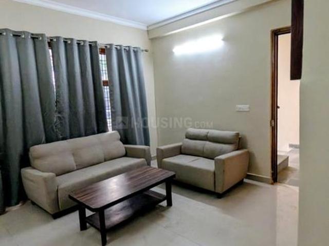 2 BHK Apartment in Sector 33 for rent Gurgaon. The reference number is 20472477