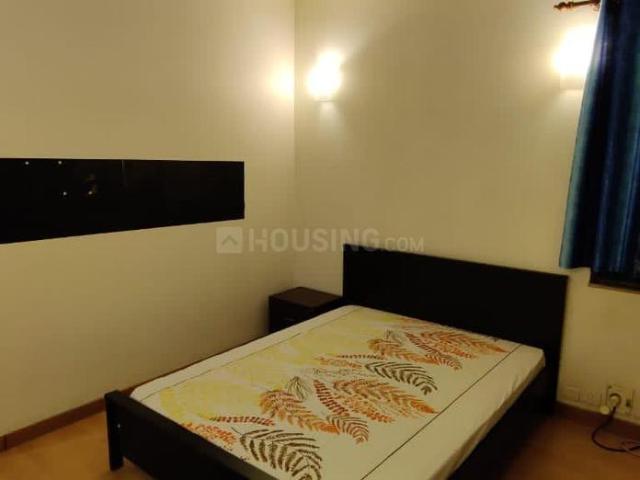 2 BHK Apartment in Sector 33 for rent Gurgaon. The reference number is 20004943