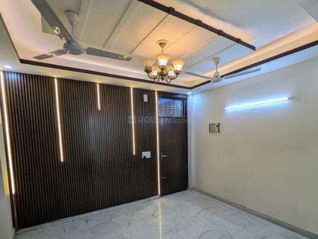 2 BHK Apartment in Sector 33 for resale Gurgaon. The reference number is 20208477