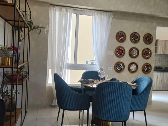 2 BHK Apartment in Sector 33 for resale Sohna. The reference number is 17995971