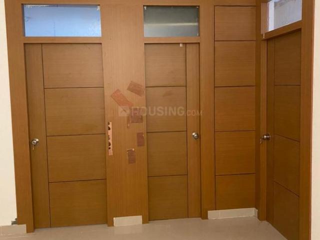 2 BHK Apartment in Sector 33 for resale Sohna. The reference number is 18634243
