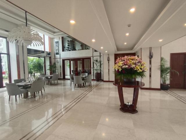 2 BHK Apartment in Sector 33 for resale Sohna. The reference number is 18919134
